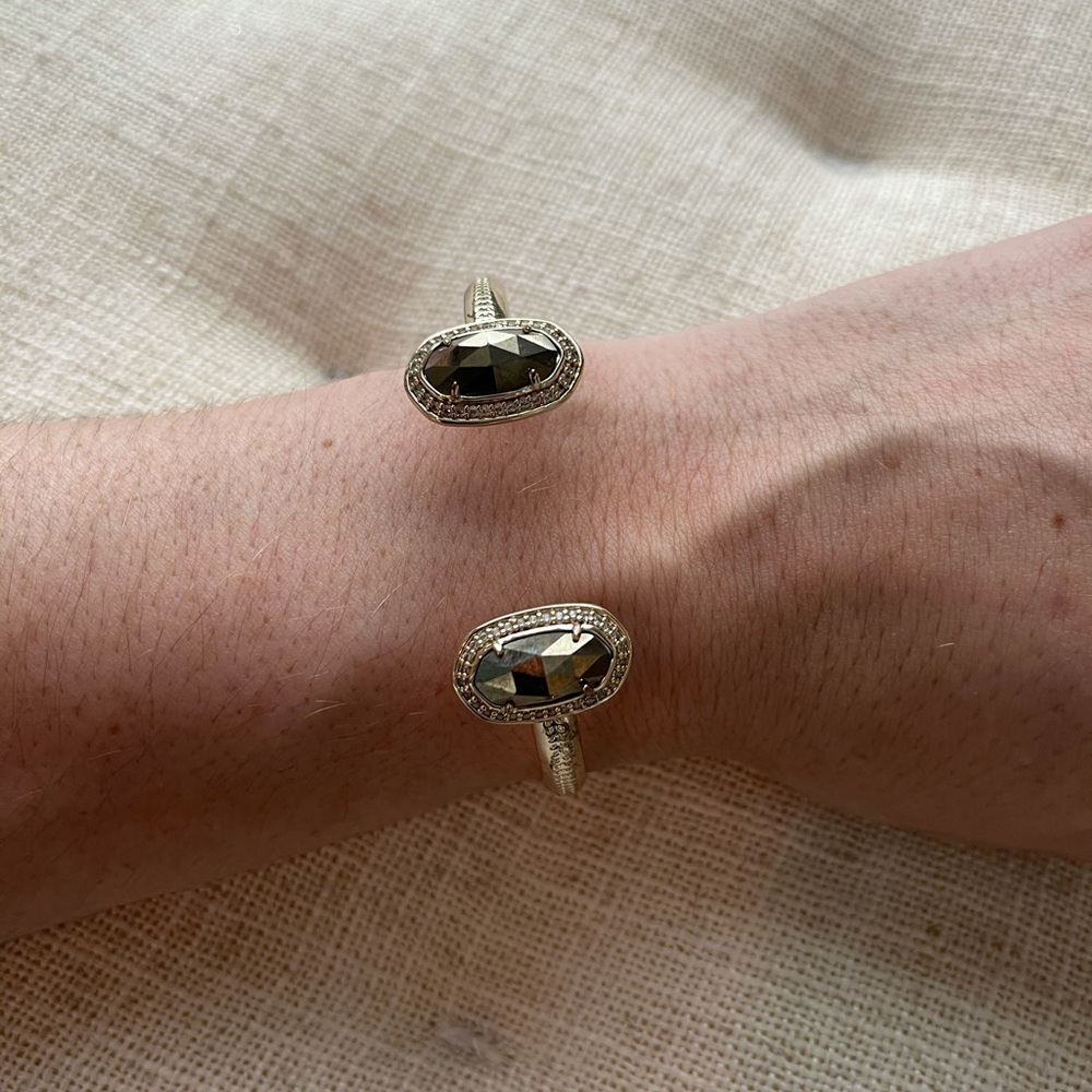 Chrome Kendra Scott golf cuff bracelet